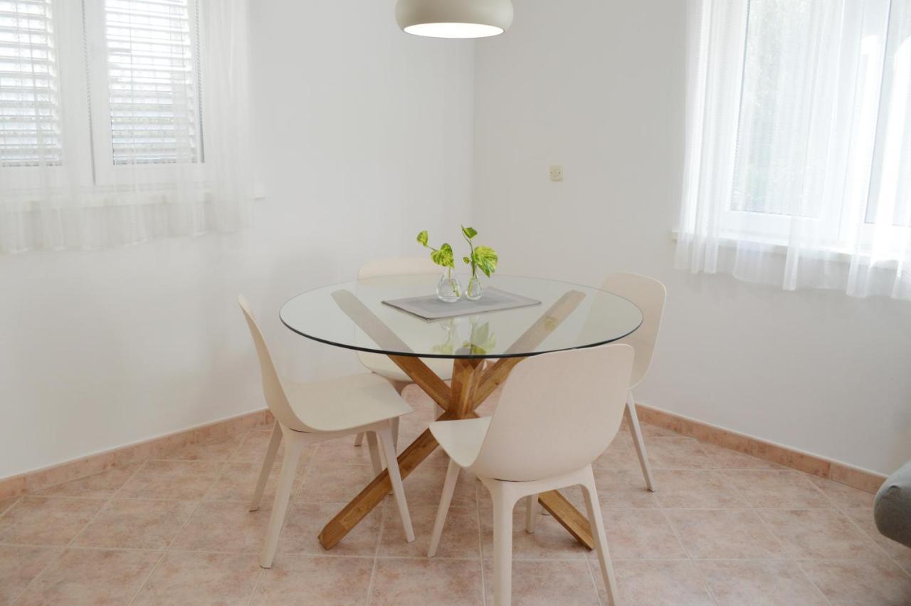 זאדאר Apartmani Milin מראה חיצוני תמונה