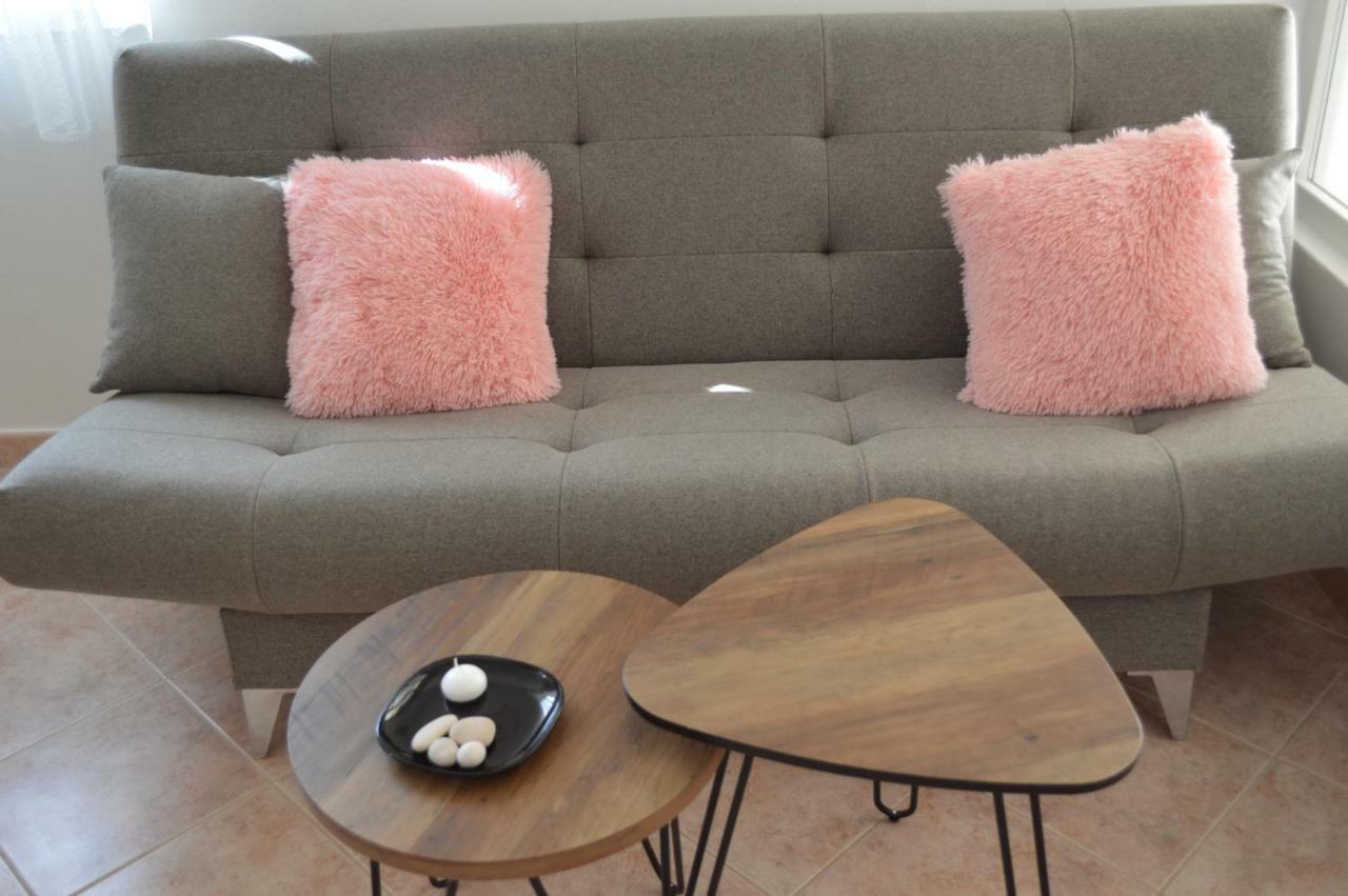 זאדאר Apartmani Milin מראה חיצוני תמונה